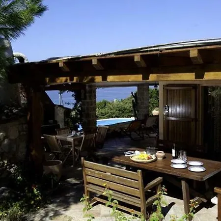 Sleeps 6 Pool Air Con Wifi * Alghero